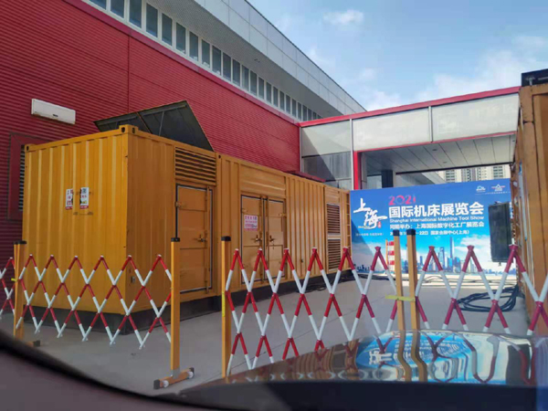 鹿寨发电车出租-发电机无电压或电压太低怎么办？